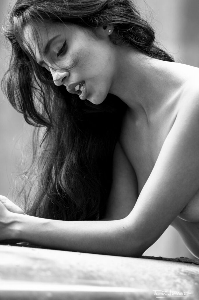 Expressive B&W Nudes by Tomas Jungvirt Photography